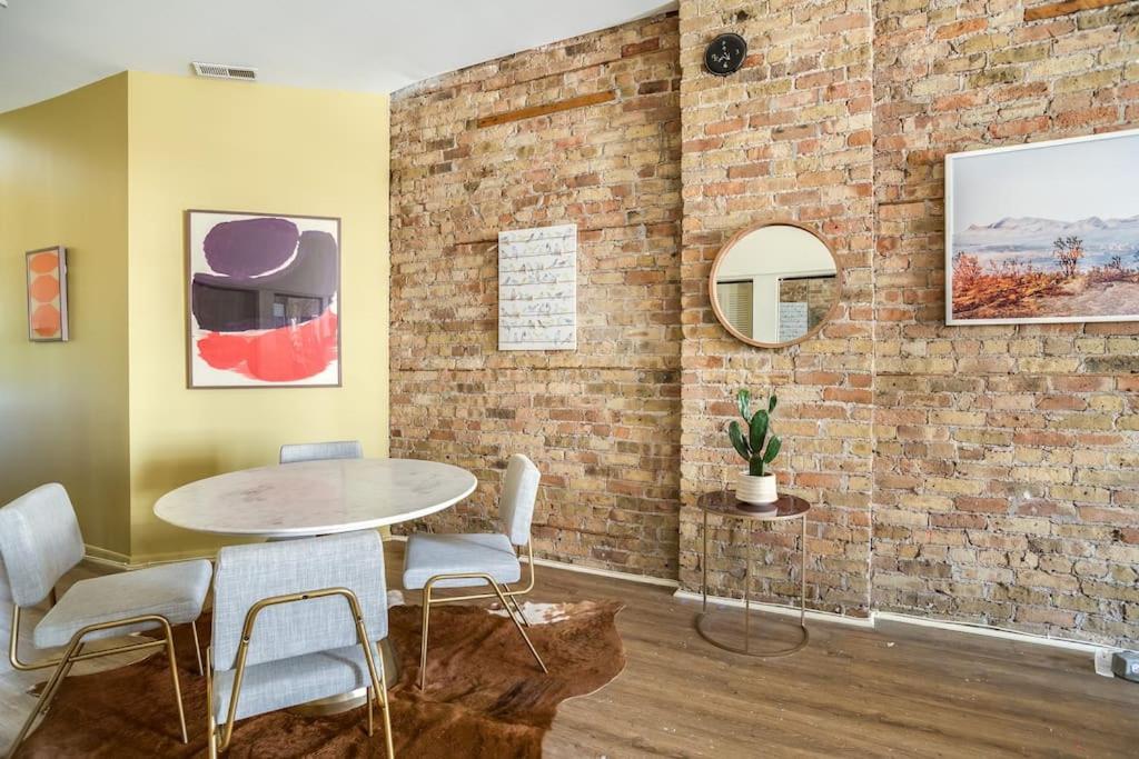 Beautifully Remodeled Third Floor Flat In River North - 3n Apartamento Chicago