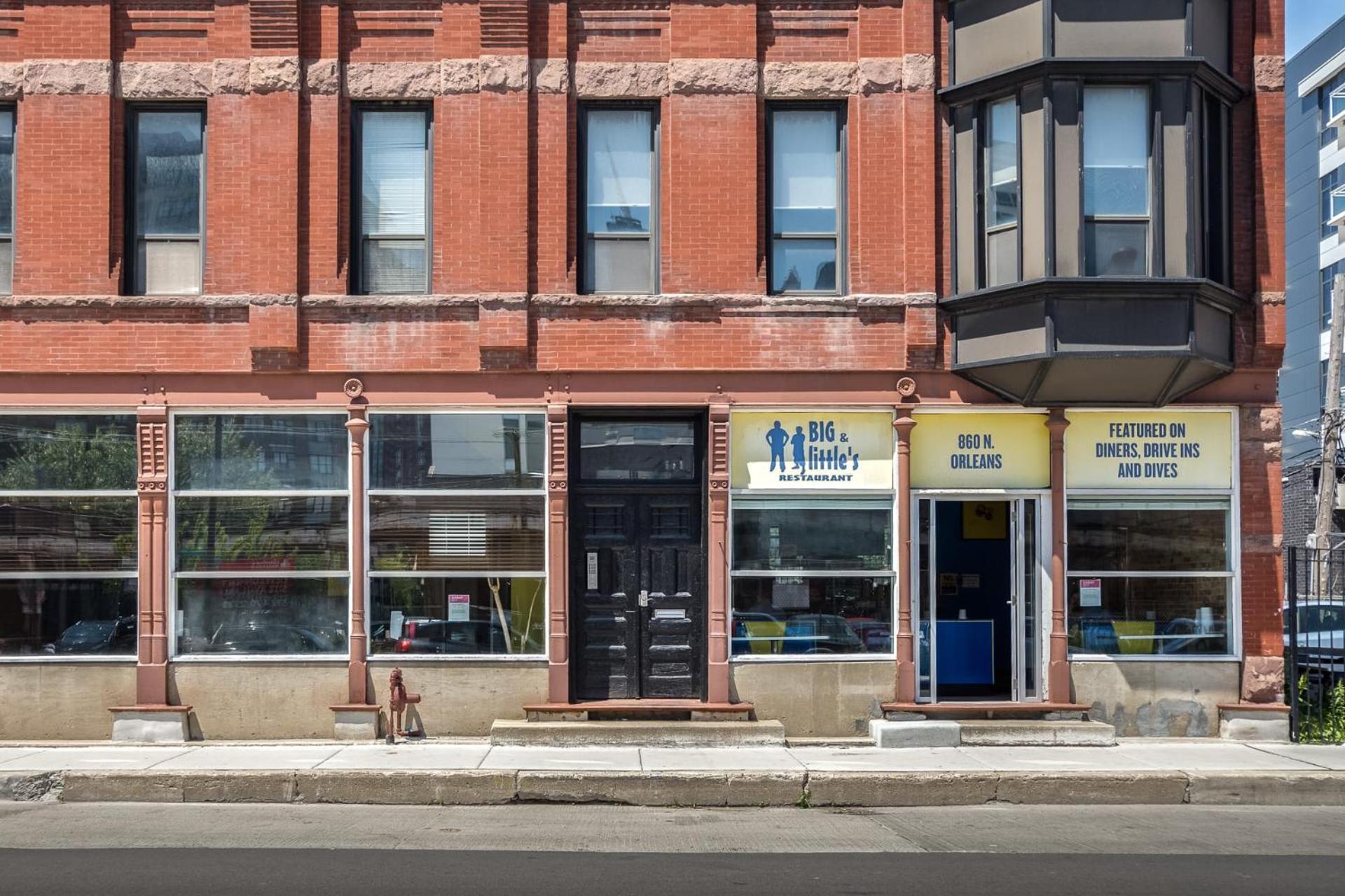 Beautifully Remodeled Third Floor Flat In River North - 3n Apartamento
